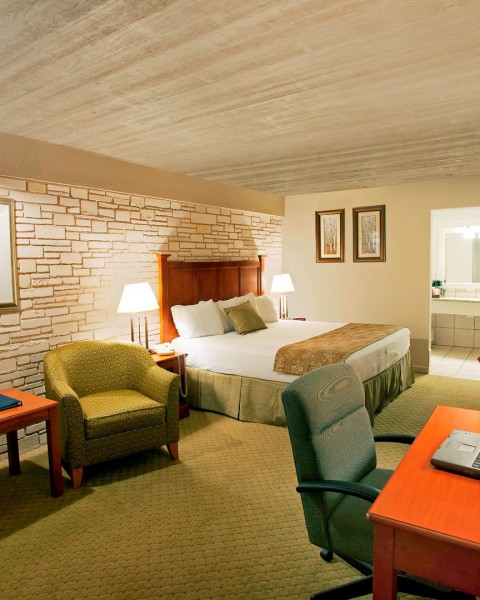 Inn of the Hills and Conference Center