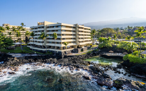 oceanfront view of Royal Kona Resort with lagoon 