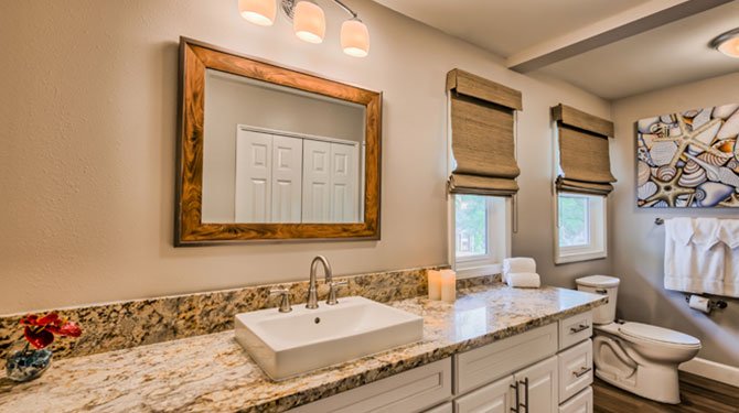 royal lahaina beach cottages deluxe studio bathroom