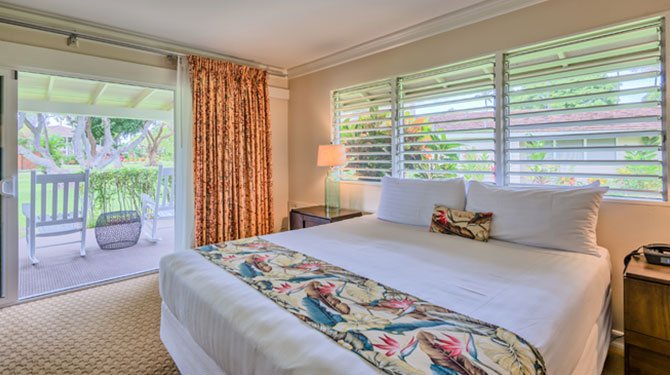royal lahaina beach cottages two bedroom king