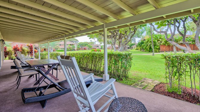 royal lahaina beach cottages two bedroom lanai