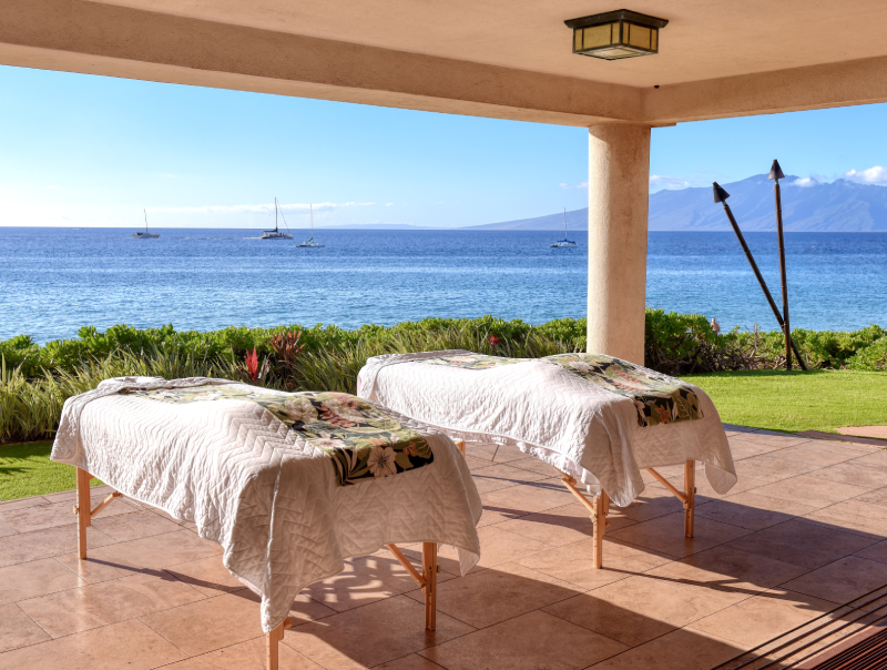 massage beds overlooking beach