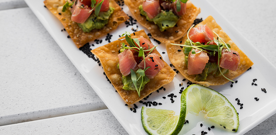 toast with tuna and avocado