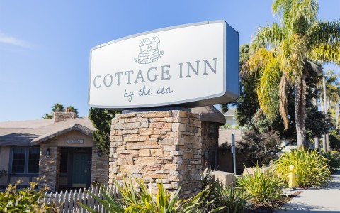 Cottage Inn Entrance Sign