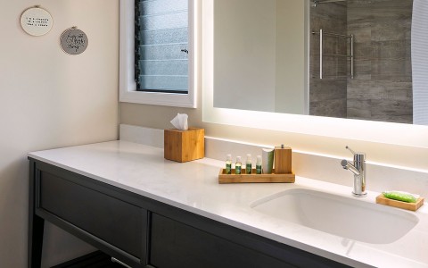 Closeup of hotel bathroom vanity