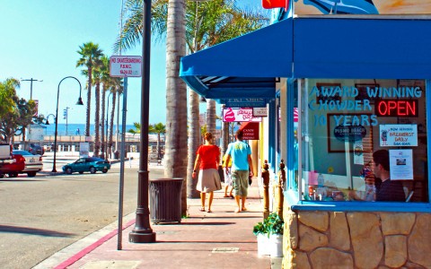 exterior of business at pismo beach