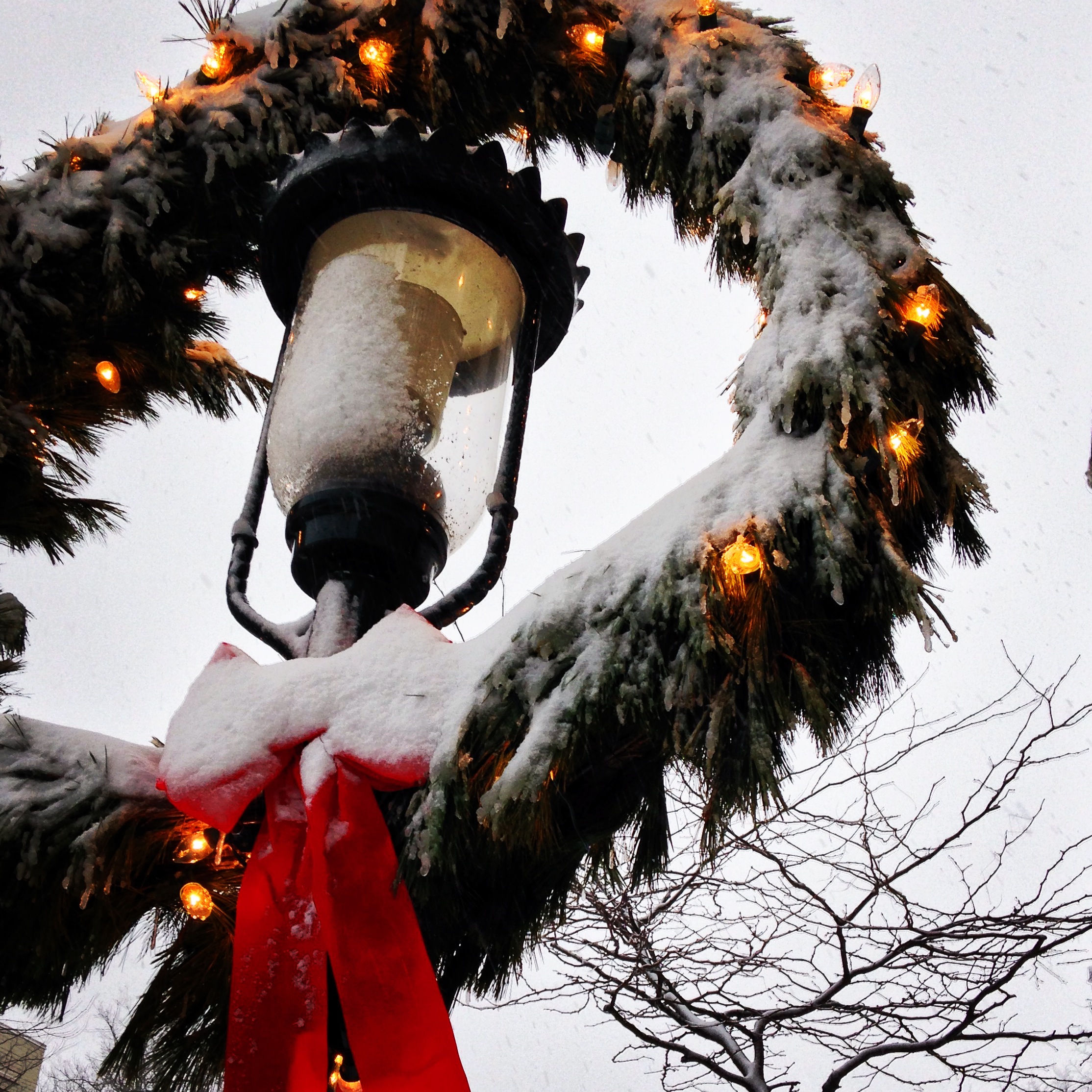 Wreath and snow