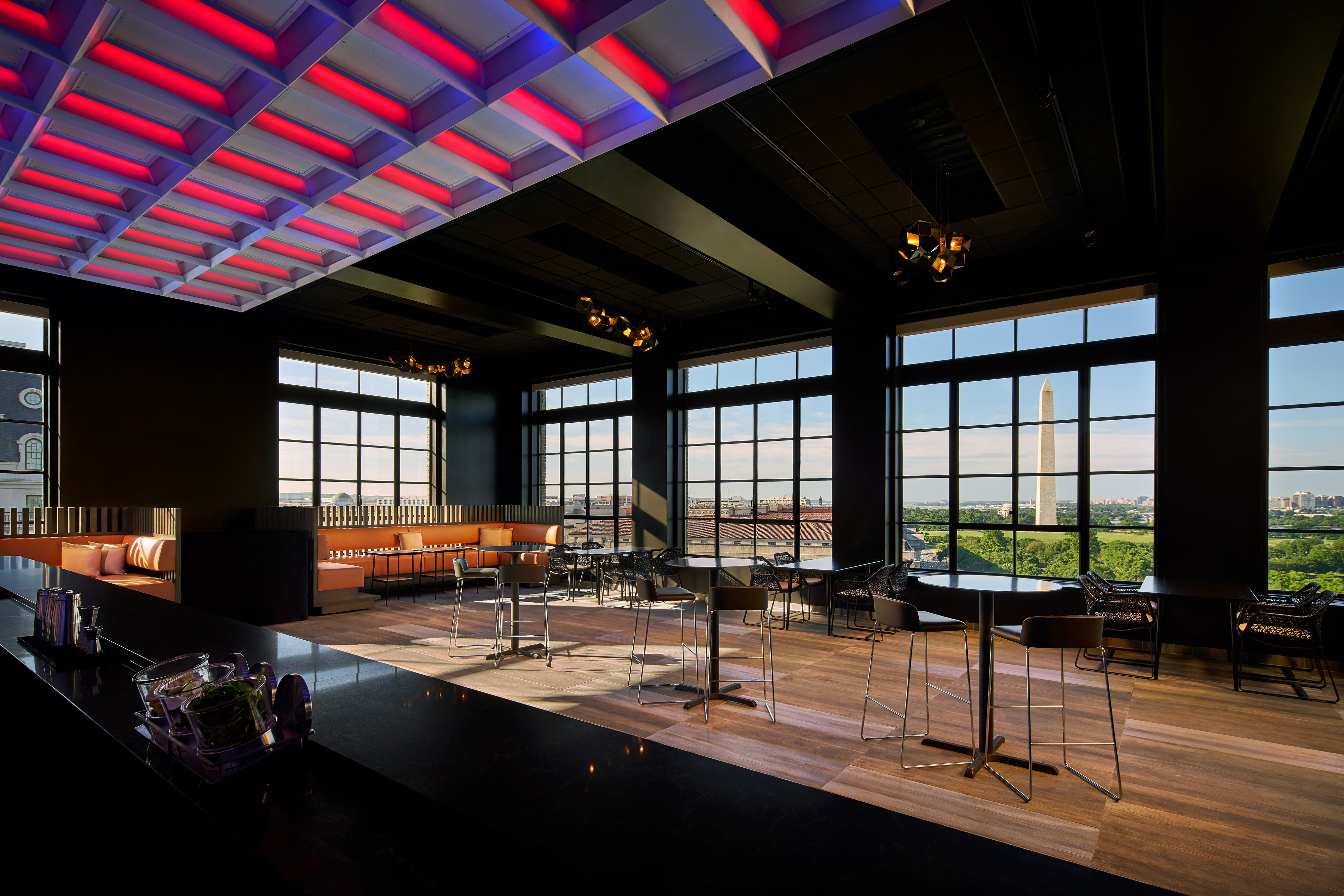 w_hotel_pov_03