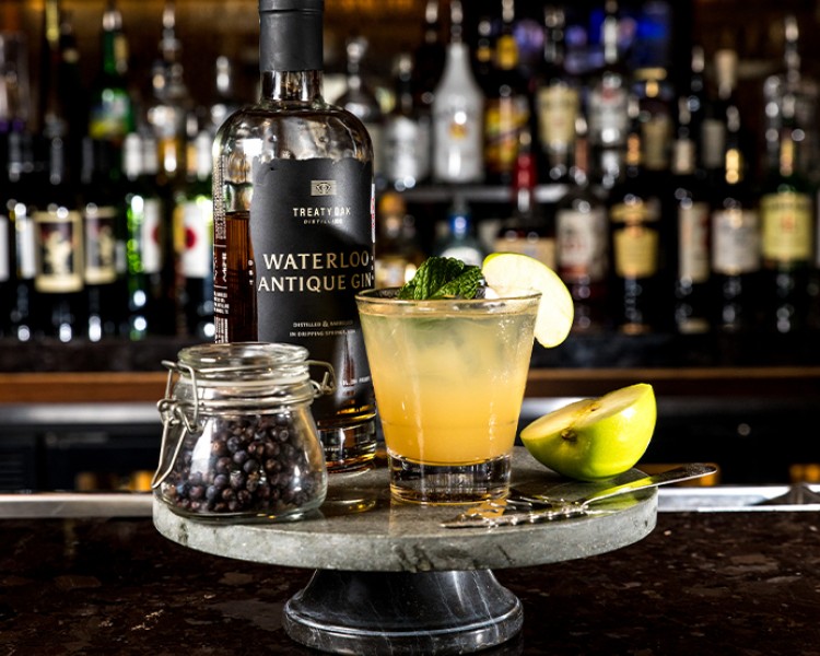 Daily Happy Hour