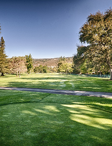 Par 4 / Yards 363