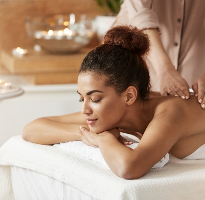 woman massage spa