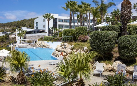 dolce sitges_swimming pools_11