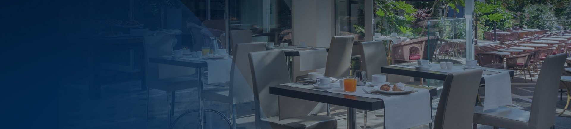 outdoor dining tables