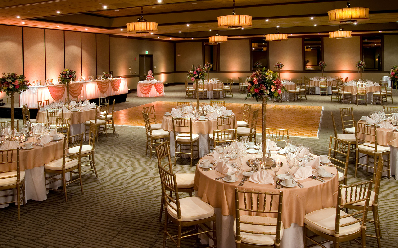 Van Nuys Event Venues | Special Events | Airtel Plaza Hotel