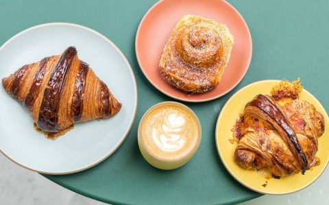 tartine sunset croissant 800x533