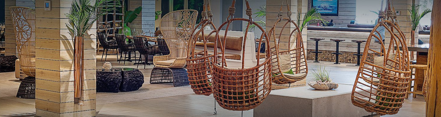 amara cay lobby