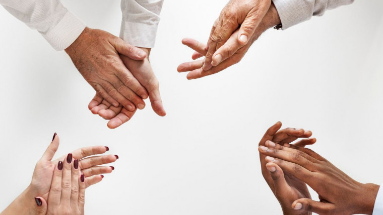 clapping hands