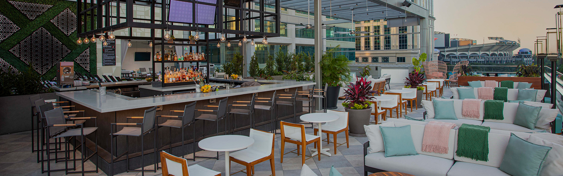 Rooftop Bar Charlotte NC | Aura Rooftop Bar