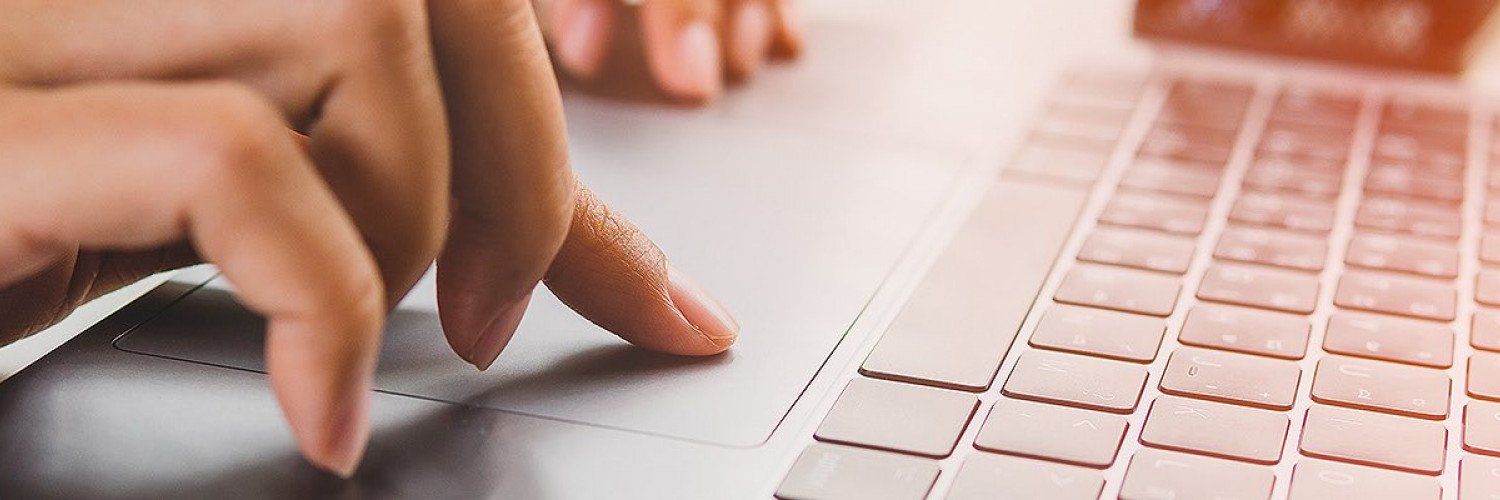 Clicking keys on a laptop