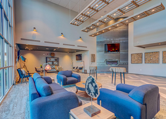 best western premier peppertree inn at bend lobby