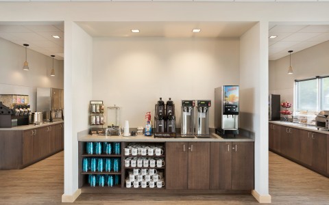 Beverage Area with Coffee Makers, Juices, Teas and Mugs