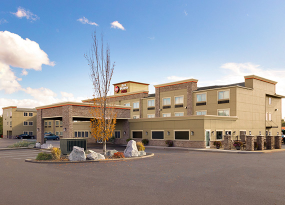 best western plus peppertree airport inn spokane building