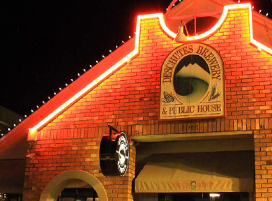 bend oregon deschutes brewery exterior of building
