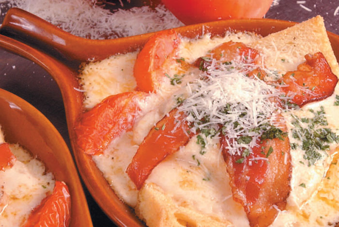 The-Brown-Dining-The-Hot-Brown-700x469-700x469.jpg