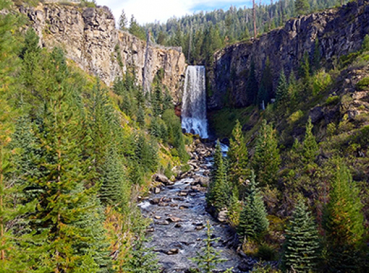 tumalo state park waterfall in Bend Orgeon