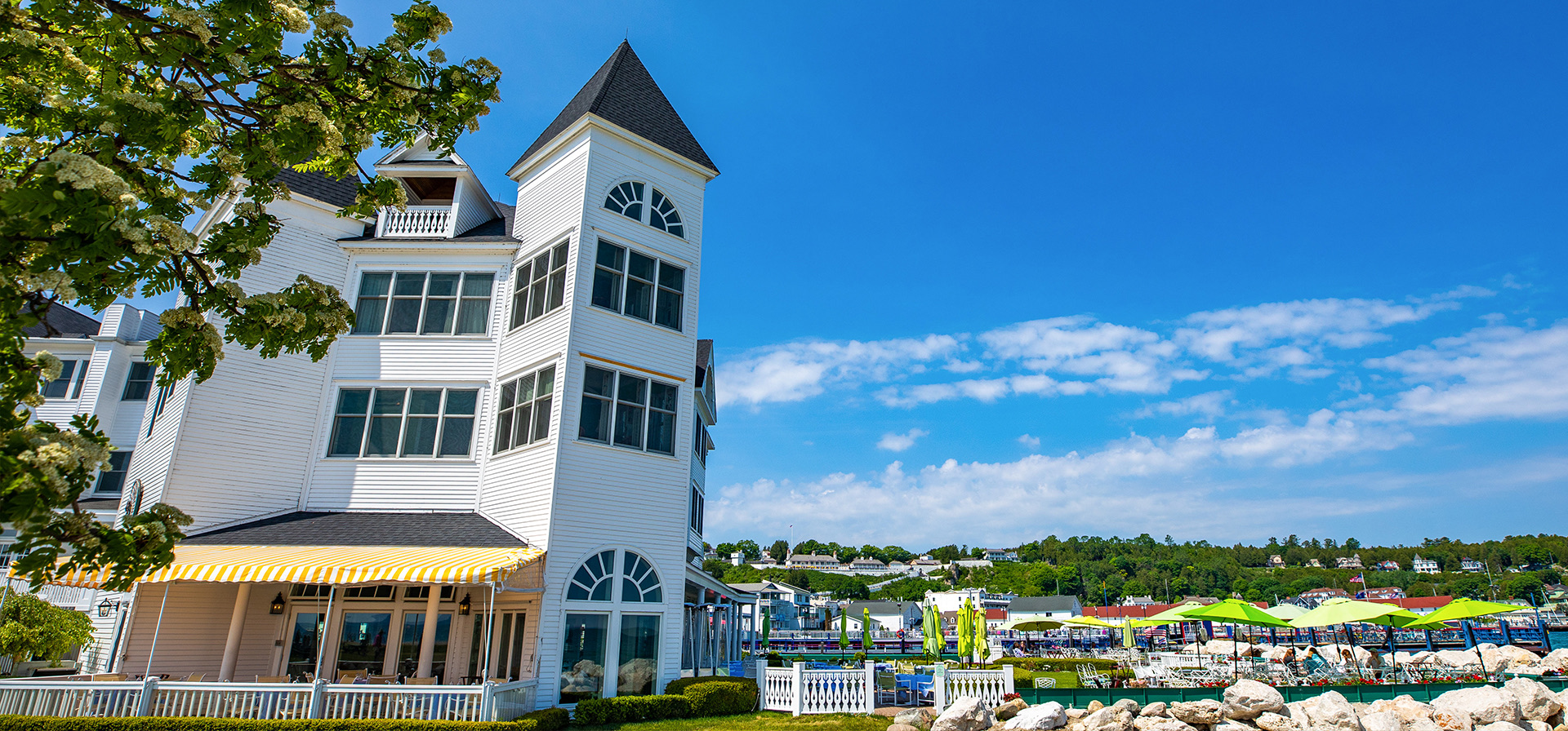 Carriage House Restaurant Official Site