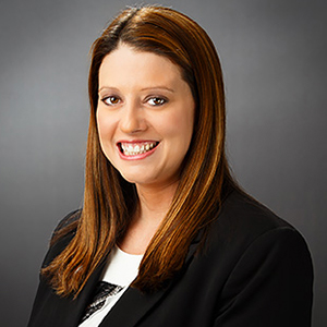 cassie bond headshot