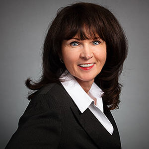 deborah chamberlin headshot