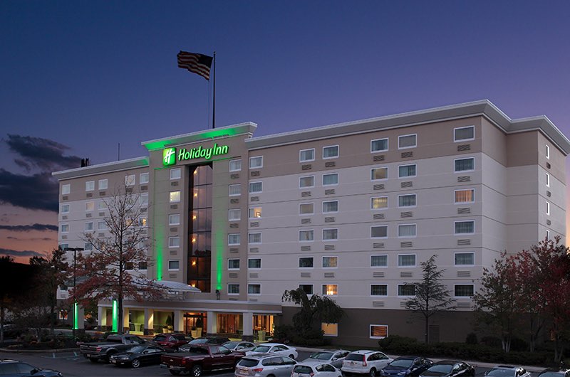 the exterior of a holiday inn
