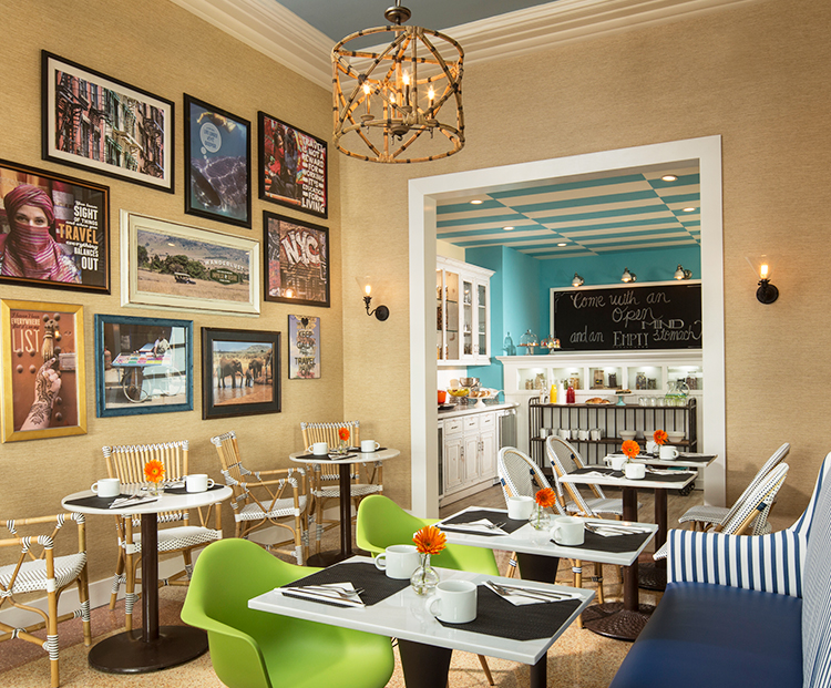 jules kitchen interior dining area of tables and booths