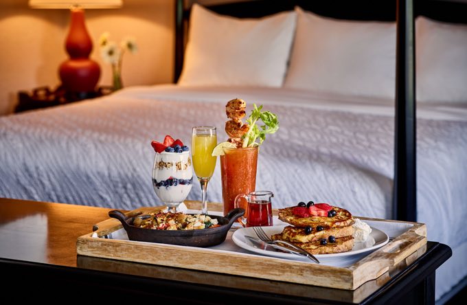 colgate inn offers breakfast package