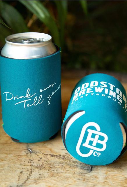 oddstory brewing beer cans with cuzzis