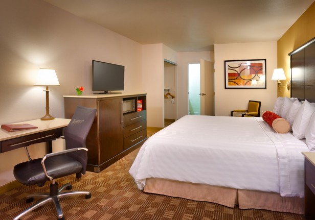 Anaheim Resort Hotel Near Disneyland | The Cortona Inn & Suites in ...