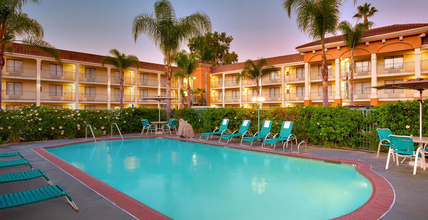 Hotel Near Disneyland Official Website Cortona Inn And Suites