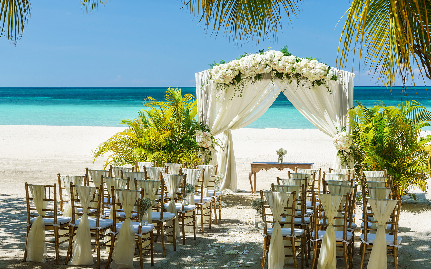 Best AllInclusive Resorts in Negril  Couples Swept Away 