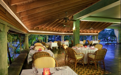 Dine at The Palms Dine at The Palms