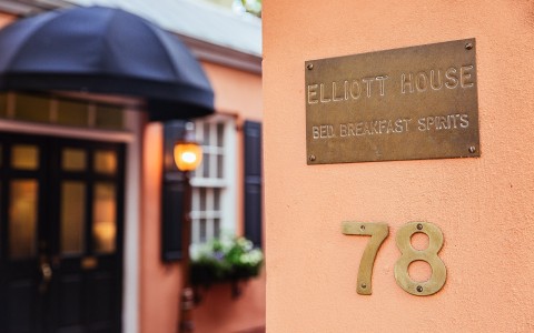 Elliot house sign on wall