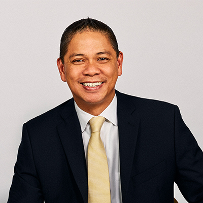 headshot of albert alcantara