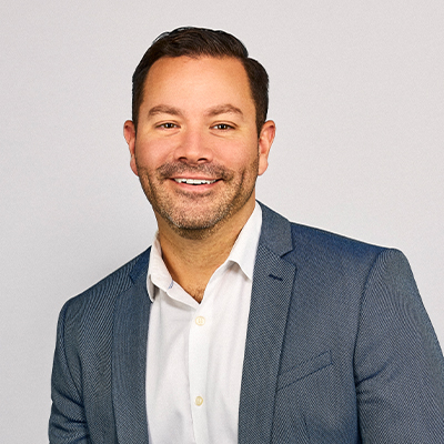 professional image of chris hemming