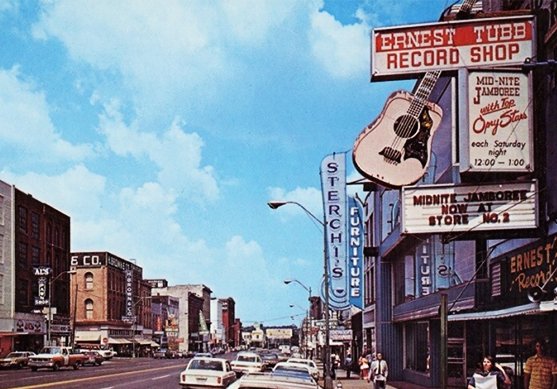 Hotels In Nashville Official Website Fairlane Hotel Vintage Photo Of Broadway Street In Nashville