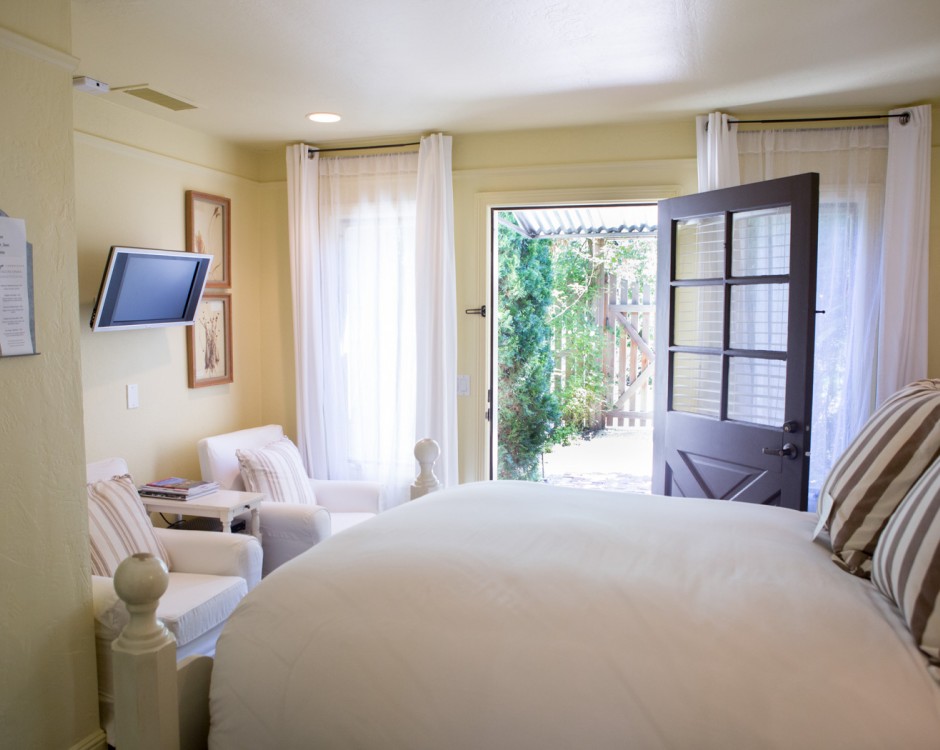 Hotel Rooms | Sonoma Luxury Hotels | Farmhouse Inn