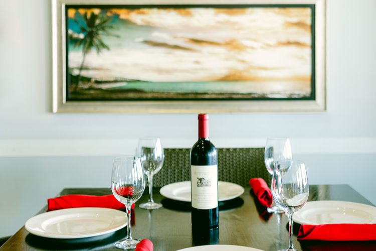 Wine & Dine at Faro Blanco