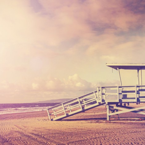 lifeguard tower