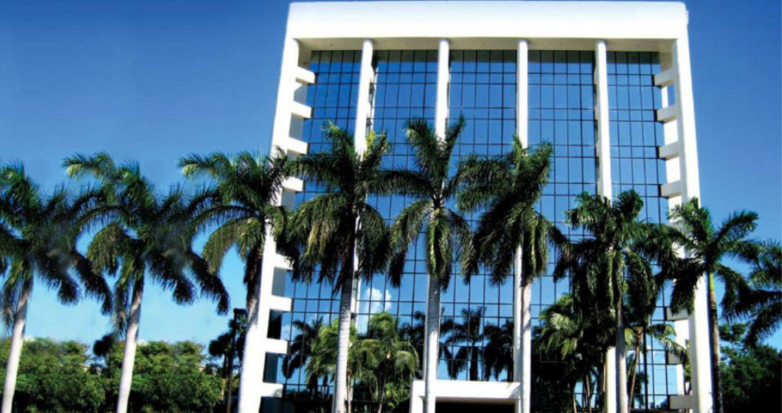 Commercial Real Estate Development Fontainebleau Development