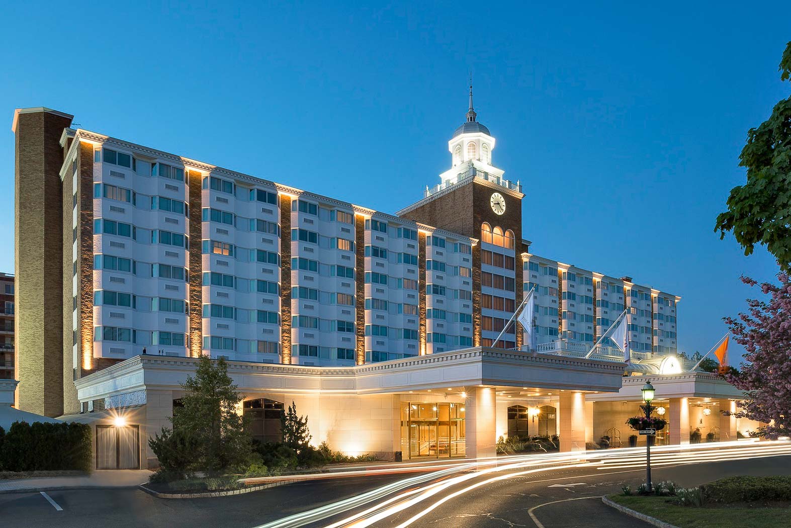 Long Island Hotel Jobs Employee Benefits The Garden City Hotel