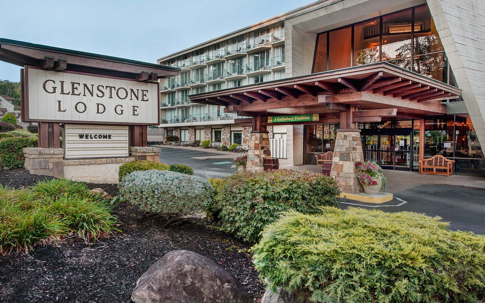 Glenstone Lodge | Smoky Mountain National Park Lodging | Official Site